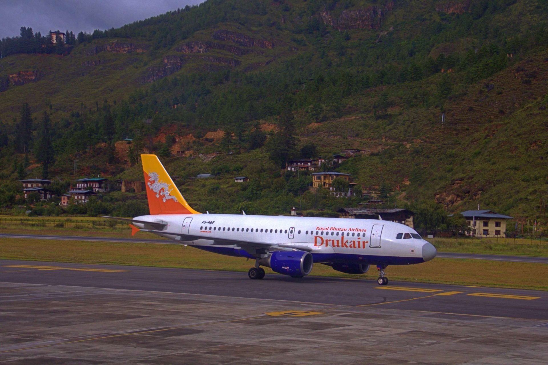 Flights from USA to Bhutan: How to Reach Paro Airport