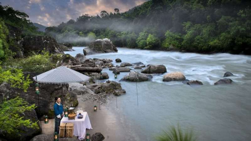 Bhutan_Punakha_River_Lodge_River_Dining