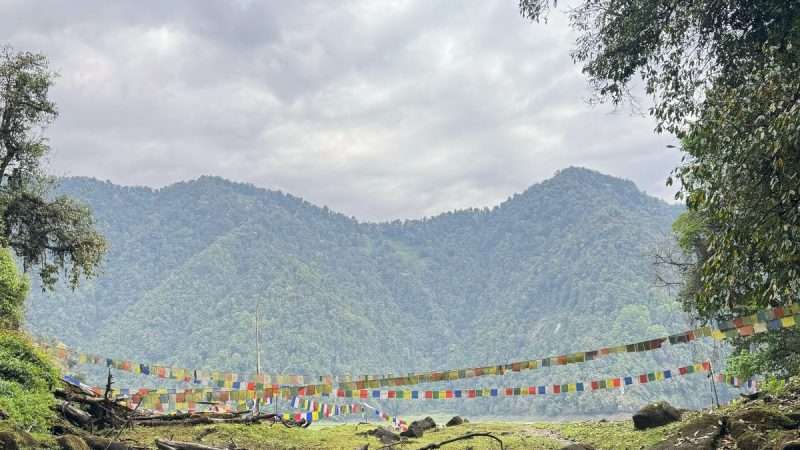 fluttering prayer flags at the Kabji Hoka Tsho