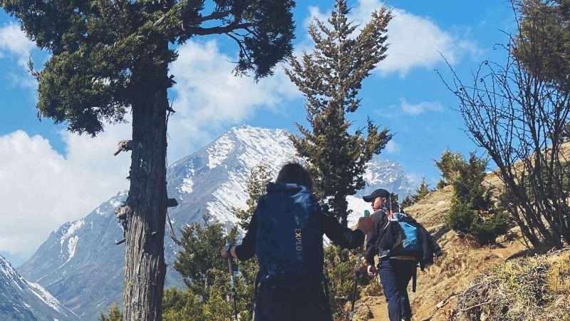 Trekking to Laya